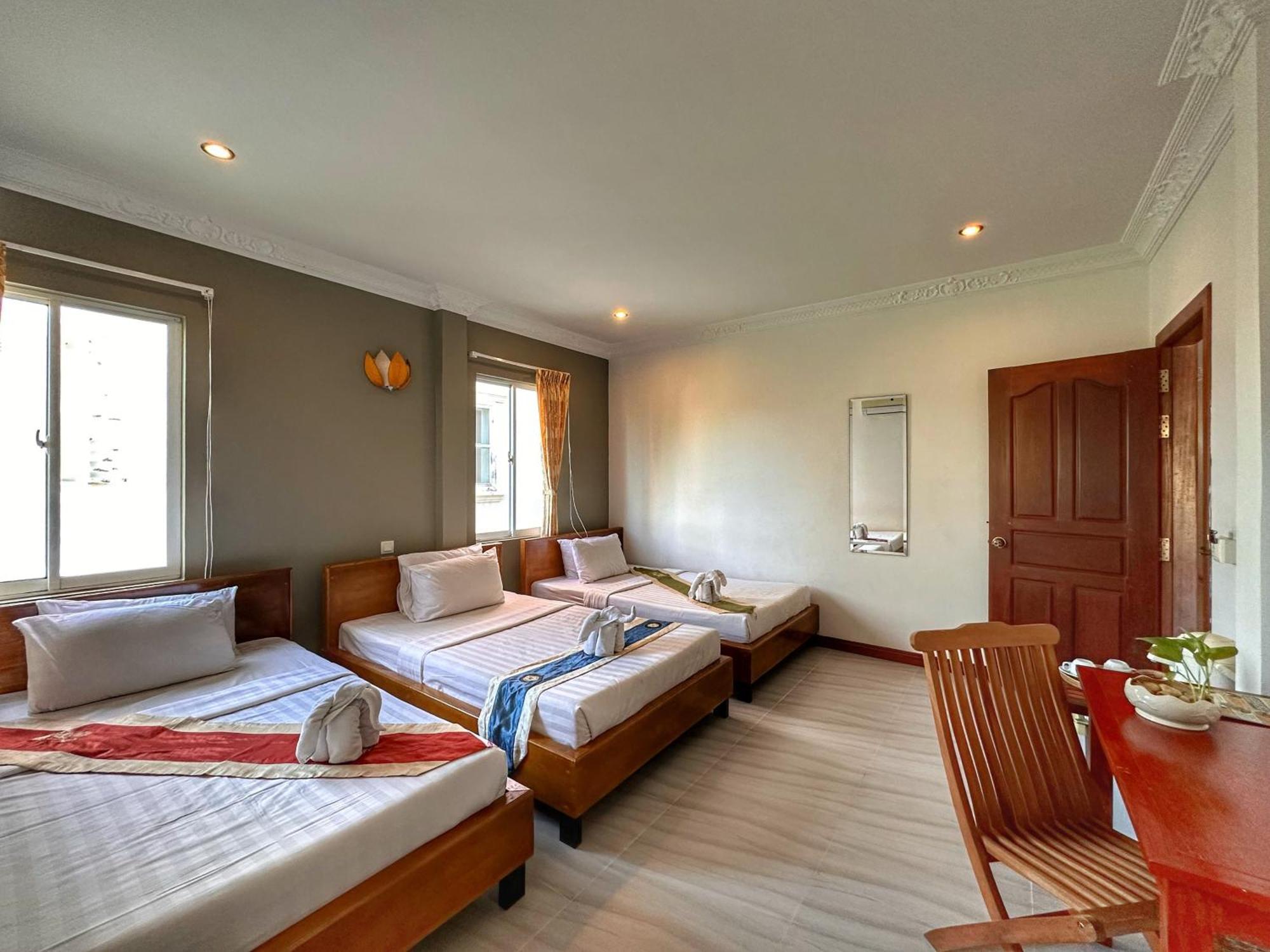 Villa Um Theara, Сием Реап Екстериор снимка